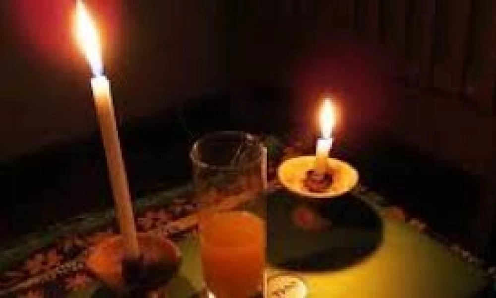 H ΔΕΗ κόβει το ρεύμα σε σπίτια επαγγελματιών που έβαλαν λουκέτο λόγω πανδημίας!